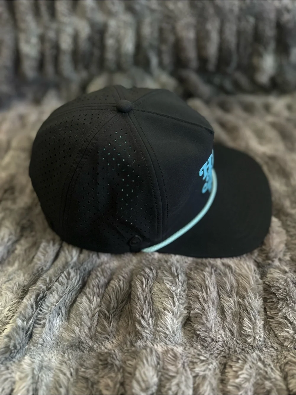 Melin Black Hat with Aqua HYDRO Accent(limited edition)
